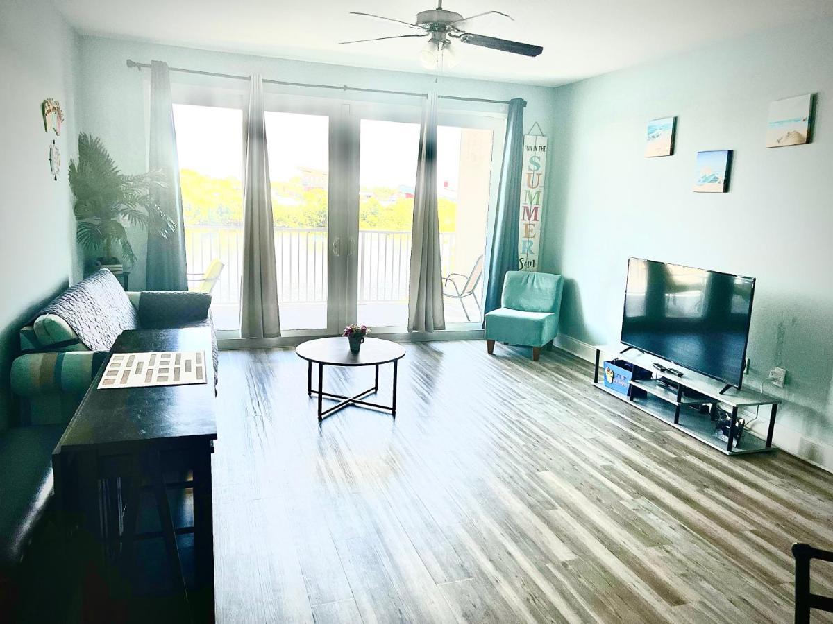 Laketown 5 Pools Steps To Beach Family Friendly Panama City Beach Exterior photo